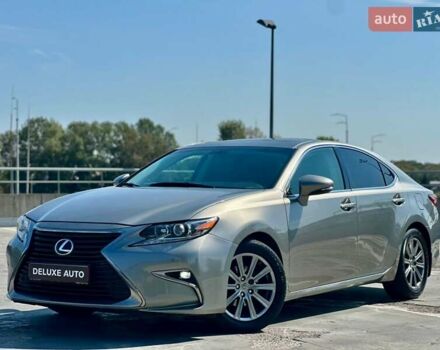 Лексус ЕС 2018 в Киеве на Automoto.ua Серый Лексус ЕС, объемом двигателя 2.49 л и пробегом 185 тыс. км за 24999 $, фото 4 на Automoto.ua