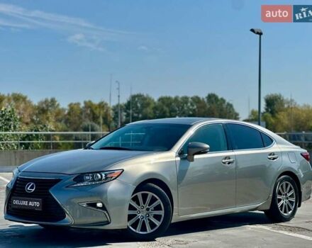 Лексус ЕС 2018 в Киеве на Automoto.ua Серый Лексус ЕС, объемом двигателя 2.49 л и пробегом 185 тыс. км за 24999 $, фото 5 на Automoto.ua