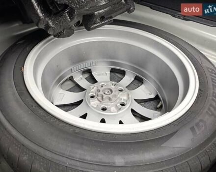 Серый Лексус ЕС, объемом двигателя 2.49 л и пробегом 192 тыс. км за 27500 $, фото 17 на Automoto.ua