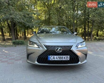 Лексус ЕС 2018 у Черкасах на Automoto.ua Сірий Лексус ЕС, об'ємом двигуна 2.5 л та пробігом 113 тис. км за 33777 $, фото 7 на Automoto.ua