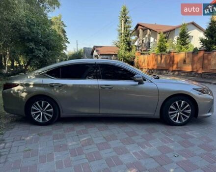 Лексус ЕС 2018 у Черкасах на Automoto.ua Сірий Лексус ЕС, об'ємом двигуна 2.5 л та пробігом 113 тис. км за 33777 $, фото 6 на Automoto.ua