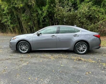 Серый Лексус ЕС, объемом двигателя 3.5 л и пробегом 30 тыс. км за 6500 $, фото 3 на Automoto.ua