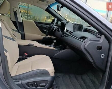 Серый Лексус ЕС, объемом двигателя 2.49 л и пробегом 130 тыс. км за 33374 $, фото 5 на Automoto.ua