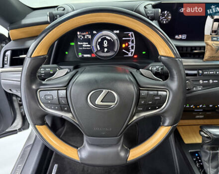 Лексус ЕС 2019 в Одессе на Automoto.ua Серый Лексус ЕС, объемом двигателя 2.49 л и пробегом 72 тыс. км за 33000 $, фото 27 на Automoto.ua