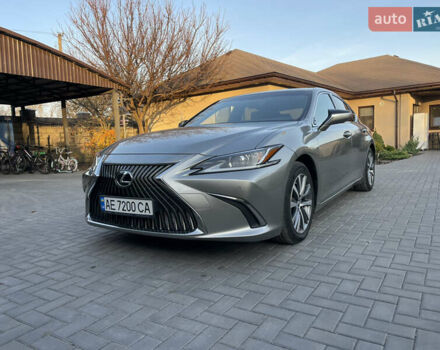 Серый Лексус ЕС, объемом двигателя 2.49 л и пробегом 115 тыс. км за 33000 $, фото 2 на Automoto.ua