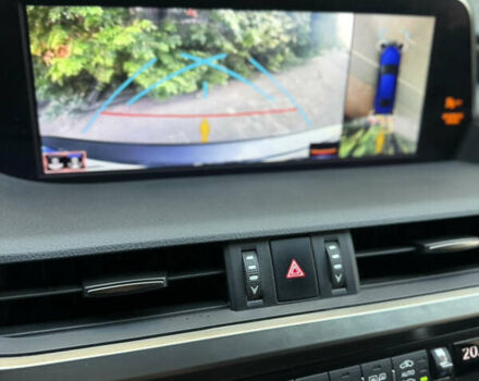 Лексус ЕС 2019 в Киеве на Automoto.ua Серый Лексус ЕС, объемом двигателя 2.49 л и пробегом 120 тыс. км за 35200 $, фото 20 на Automoto.ua