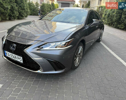 Лексус ЕС 2019 в Киеве на Automoto.ua Серый Лексус ЕС, объемом двигателя 2.49 л и пробегом 120 тыс. км за 35200 $, фото 2 на Automoto.ua