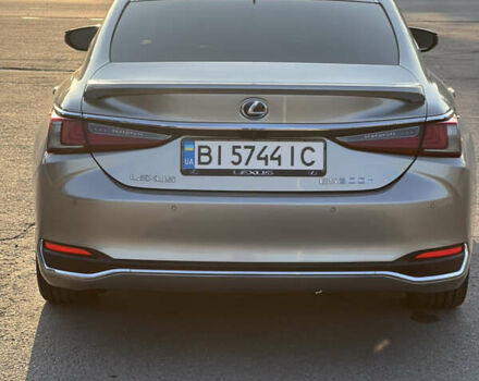 Сірий Лексус ЕС, об'ємом двигуна 2.49 л та пробігом 65 тис. км за 34000 $, фото 4 на Automoto.ua