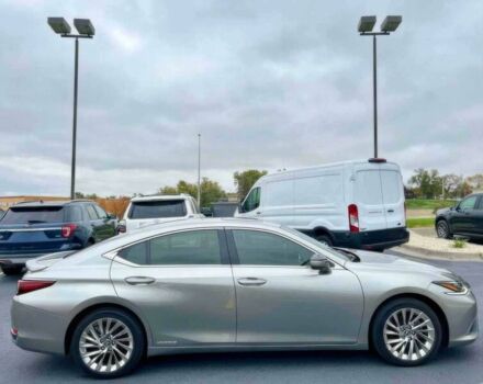 Серый Лексус ЕС, объемом двигателя 2.5 л и пробегом 36 тыс. км за 15400 $, фото 3 на Automoto.ua