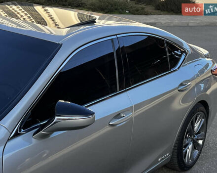 Сірий Лексус ЕС, об'ємом двигуна 2.49 л та пробігом 85 тис. км за 39500 $, фото 46 на Automoto.ua