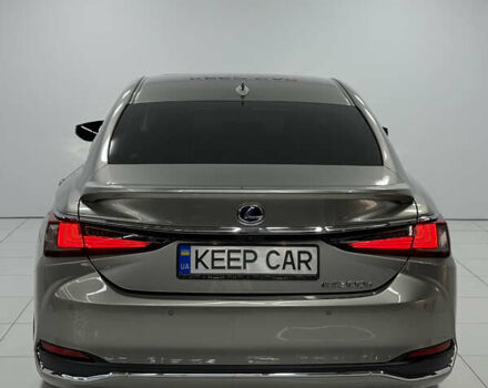 Лексус ЕС 2019 в Одессе на Automoto.ua Серый Лексус ЕС, объемом двигателя 2.49 л и пробегом 72 тыс. км за 33000 $, фото 13 на Automoto.ua