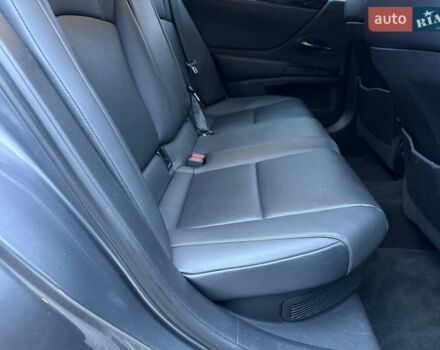 Сірий Лексус ЕС, об'ємом двигуна 2.49 л та пробігом 75 тис. км за 36500 $, фото 9 на Automoto.ua