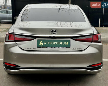 Серый Лексус ЕС, объемом двигателя 2.49 л и пробегом 128 тыс. км за 33500 $, фото 13 на Automoto.ua
