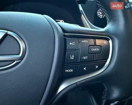 Сірий Лексус ЕС, об'ємом двигуна 2.49 л та пробігом 75 тис. км за 36500 $, фото 19 на Automoto.ua