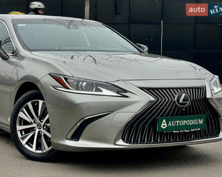 Серый Лексус ЕС, объемом двигателя 2.49 л и пробегом 128 тыс. км за 33500 $, фото 3 на Automoto.ua