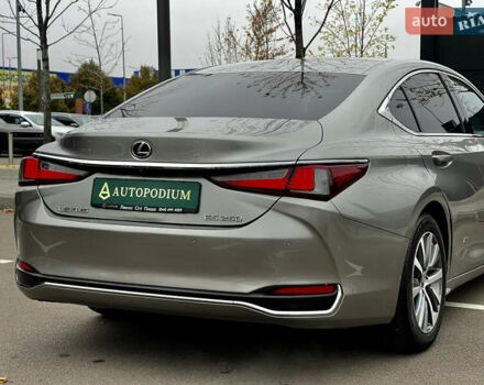 Серый Лексус ЕС, объемом двигателя 2.49 л и пробегом 128 тыс. км за 33500 $, фото 19 на Automoto.ua