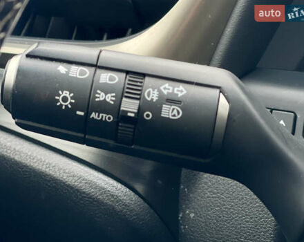 Серый Лексус ЕС, объемом двигателя 2.49 л и пробегом 128 тыс. км за 33500 $, фото 48 на Automoto.ua