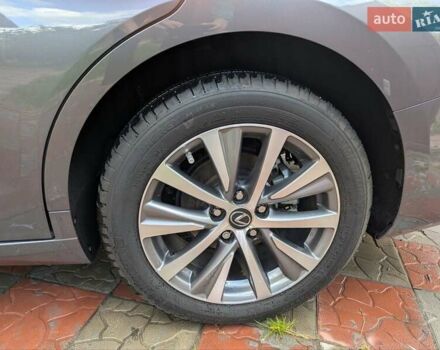 Серый Лексус ЕС, объемом двигателя 2.5 л и пробегом 38 тыс. км за 28777 $, фото 22 на Automoto.ua