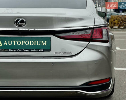 Серый Лексус ЕС, объемом двигателя 2.49 л и пробегом 128 тыс. км за 33500 $, фото 14 на Automoto.ua