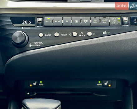 Серый Лексус ЕС, объемом двигателя 2.49 л и пробегом 128 тыс. км за 33500 $, фото 43 на Automoto.ua