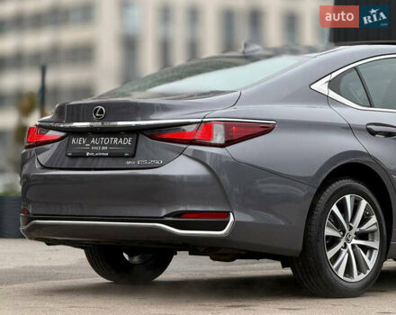 Сірий Лексус ЕС, об'ємом двигуна 2.5 л та пробігом 40 тис. км за 26900 $, фото 17 на Automoto.ua