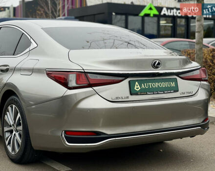 Серый Лексус ЕС, объемом двигателя 2.49 л и пробегом 128 тыс. км за 33500 $, фото 63 на Automoto.ua