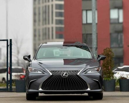 Серый Лексус ЕС, объемом двигателя 2.5 л и пробегом 40 тыс. км за 26900 $, фото 1 на Automoto.ua