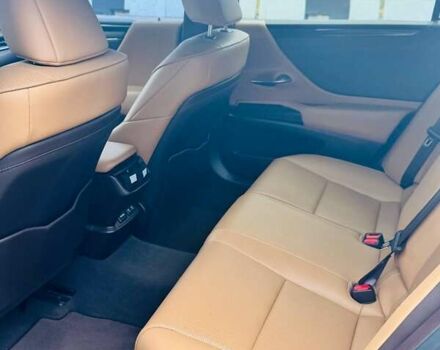 Серый Лексус ЕС, объемом двигателя 2.49 л и пробегом 79 тыс. км за 39000 $, фото 9 на Automoto.ua