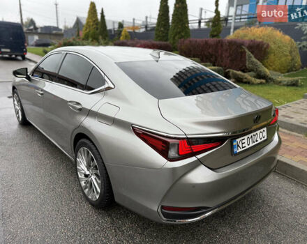 Лексус ЕС 2021 у Дніпро (Дніпропетровську) на Automoto.ua Сірий Лексус ЕС, об'ємом двигуна 2.49 л та пробігом 63 тис. км за 40999 $, фото 9 на Automoto.ua