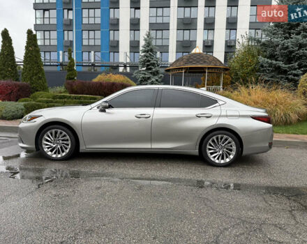 Лексус ЕС 2021 у Дніпро (Дніпропетровську) на Automoto.ua Сірий Лексус ЕС, об'ємом двигуна 2.49 л та пробігом 63 тис. км за 40999 $, фото 17 на Automoto.ua
