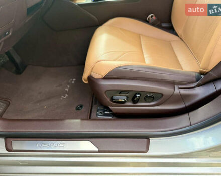 Сірий Лексус ЕС, об'ємом двигуна 3.46 л та пробігом 55 тис. км за 52000 $, фото 21 на Automoto.ua