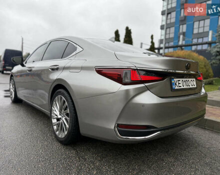 Лексус ЕС 2021 у Дніпро (Дніпропетровську) на Automoto.ua Сірий Лексус ЕС, об'ємом двигуна 2.49 л та пробігом 63 тис. км за 40999 $, фото 10 на Automoto.ua