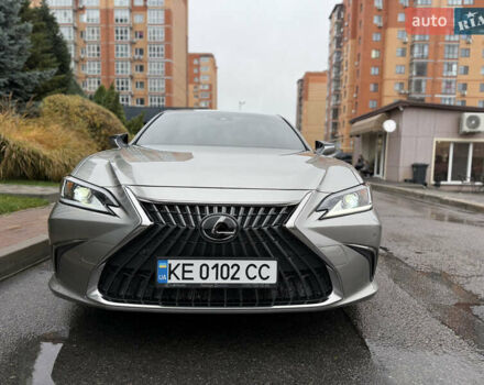 Лексус ЕС 2021 у Дніпро (Дніпропетровську) на Automoto.ua Сірий Лексус ЕС, об'ємом двигуна 2.49 л та пробігом 63 тис. км за 40999 $, фото 5 на Automoto.ua