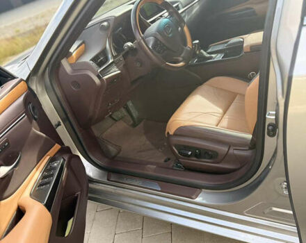 Сірий Лексус ЕС, об'ємом двигуна 3.46 л та пробігом 55 тис. км за 52000 $, фото 12 на Automoto.ua