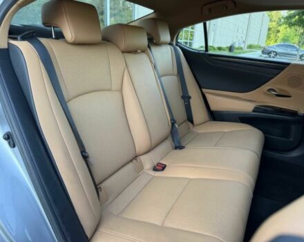 Серый Лексус ЕС, объемом двигателя 2.5 л и пробегом 22 тыс. км за 11000 $, фото 17 на Automoto.ua