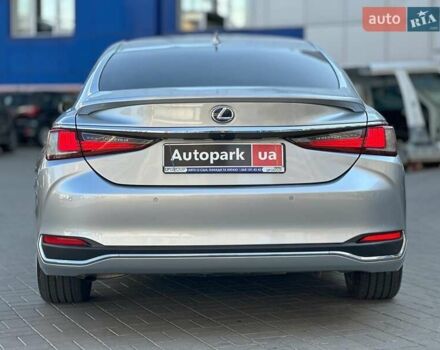 Сірий Лексус ЕС, об'ємом двигуна 2.5 л та пробігом 20 тис. км за 43990 $, фото 4 на Automoto.ua