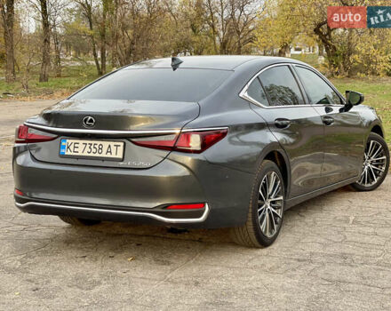Серый Лексус ЕС, объемом двигателя 2.49 л и пробегом 70 тыс. км за 38700 $, фото 8 на Automoto.ua