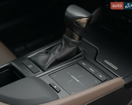 Серый Лексус ЕС, объемом двигателя 2.49 л и пробегом 70 тыс. км за 36999 $, фото 17 на Automoto.ua