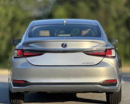 Серый Лексус ЕС, объемом двигателя 2.5 л и пробегом 22 тыс. км за 11000 $, фото 5 на Automoto.ua