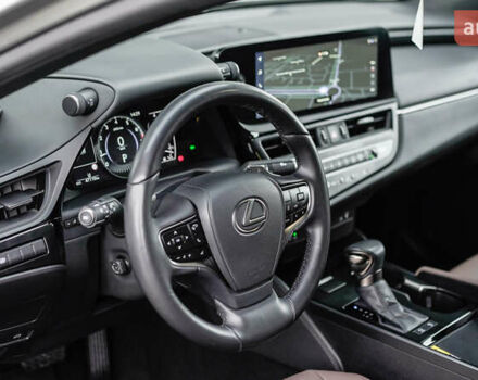 Сірий Лексус ЕС, об'ємом двигуна 2.49 л та пробігом 47 тис. км за 42949 $, фото 13 на Automoto.ua