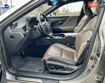 Сірий Лексус ЕС, об'ємом двигуна 2.49 л та пробігом 57 тис. км за 55900 $, фото 28 на Automoto.ua