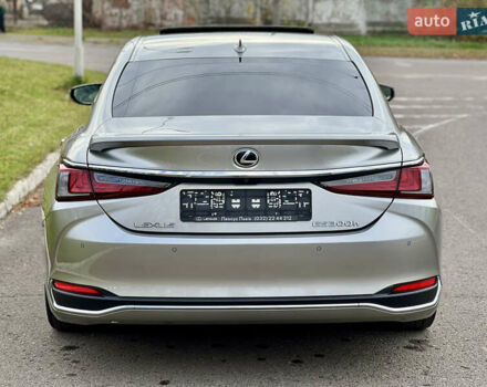 Сірий Лексус ЕС, об'ємом двигуна 2.49 л та пробігом 57 тис. км за 55900 $, фото 17 на Automoto.ua