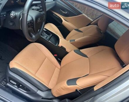 Серый Лексус ЕС, объемом двигателя 2.5 л и пробегом 40 тыс. км за 39000 $, фото 13 на Automoto.ua