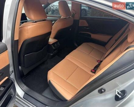 Серый Лексус ЕС, объемом двигателя 2.5 л и пробегом 40 тыс. км за 39000 $, фото 15 на Automoto.ua