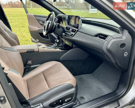 Сірий Лексус ЕС, об'ємом двигуна 2.49 л та пробігом 57 тис. км за 55900 $, фото 57 на Automoto.ua