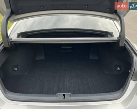 Сірий Лексус ЕС, об'ємом двигуна 2.49 л та пробігом 57 тис. км за 55900 $, фото 67 на Automoto.ua