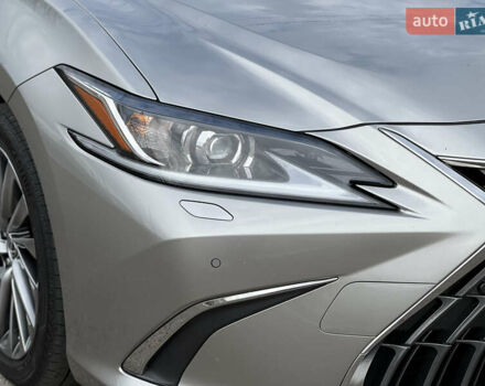 Сірий Лексус ЕС, об'ємом двигуна 2.49 л та пробігом 57 тис. км за 55900 $, фото 8 на Automoto.ua