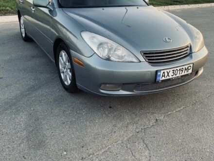 Сірий Лексус ЕС, об'ємом двигуна 3.3 л та пробігом 300 тис. км за 4400 $, фото 1 на Automoto.ua