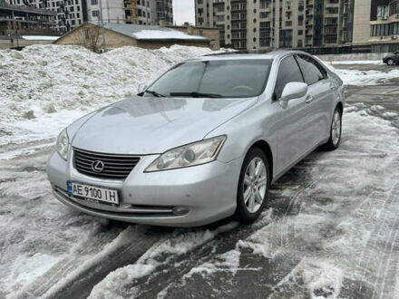 Серый Лексус ЕС, объемом двигателя 3.46 л и пробегом 300 тыс. км за 4600 $, фото 1 на Automoto.ua