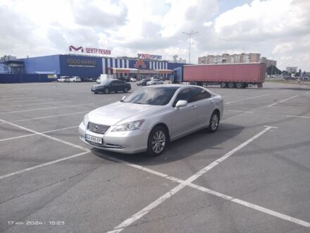 Серый Лексус ЕС, объемом двигателя 3.5 л и пробегом 235 тыс. км за 11800 $, фото 1 на Automoto.ua